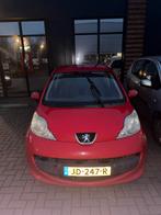 Peugeot 107 1.0 12V 3DR 2008 Rood, Auto's, Voorwielaandrijving, Stof, Zwart, 4 stoelen