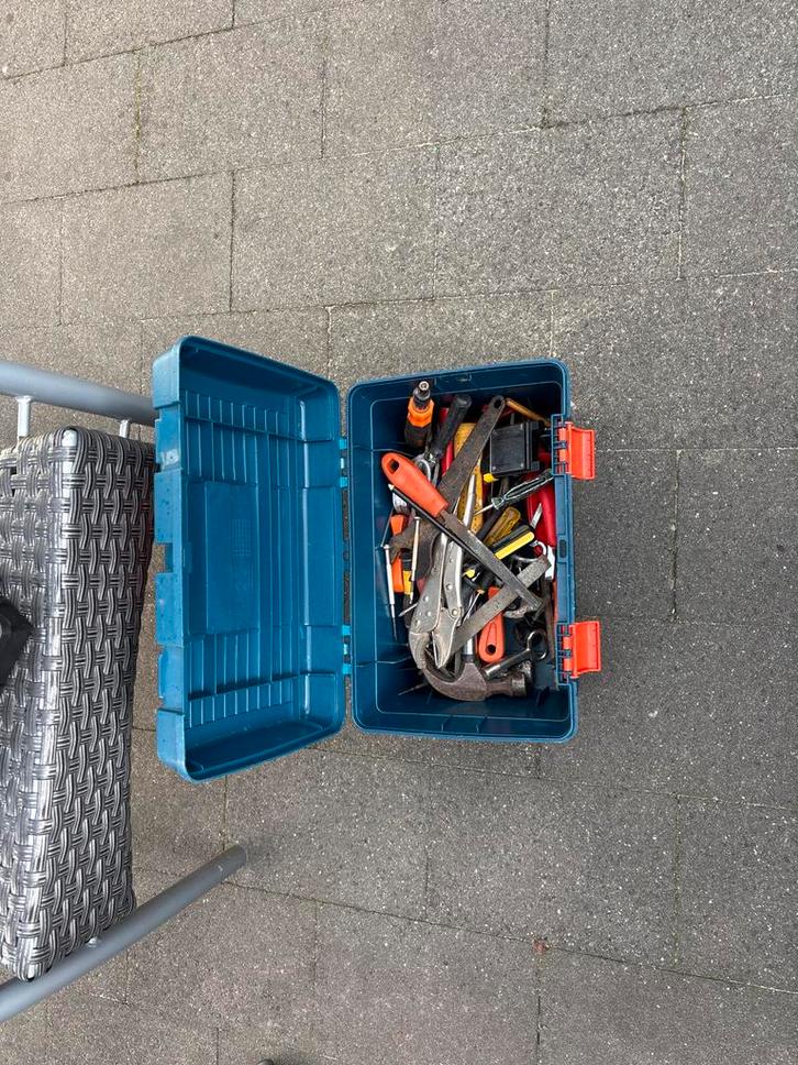 Leuke beginnerskoffer met gereedschap, Doe-het-zelf en Verbouw, Gereedschap | Handgereedschap, Gebruikt, Ophalen