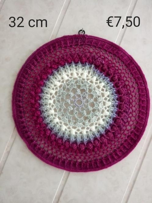 Handmade gehaakte Mandala 32 cm, Huis en Inrichting, Woonaccessoires | Wanddecoraties, Nieuw, Ophalen of Verzenden