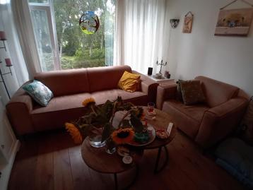 Cognac kleurig bankstel en fauteuil  beschikbaar voor biedingen