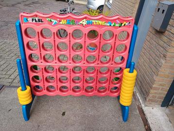 Feber mega 4 op een rij. beschikbaar voor biedingen