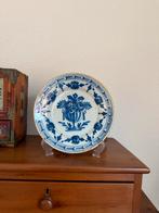 Oude blauw-witte decoratieve bord, Ophalen of Verzenden, Gebruikt