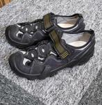 Nieuw schoenen maat 32 en 34 bijna gratis, Ophalen, Nieuw, Meisje, Schoenen