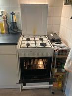 OK smal 4-pits gasfornuis met elektrische oven., Witgoed en Apparatuur, Fornuizen, Ophalen, Gebruikt, Minder dan 85 cm, Hete lucht