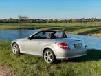 Mercedes-Benz SLK 350 automaat Grijs, Auto's, Mercedes-Benz, Cabriolet, 1365 kg, 272 pk, 3498 cc