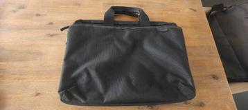 Laptoptas beschikbaar voor biedingen