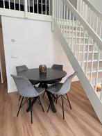 Ronde eettafel met marmerprint met 4 (grijze) eetstoelen, Huis en Inrichting, Tafels | Eettafels, 100 tot 150 cm, Rond, Ophalen of Verzenden