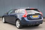 Volvo V60 2.0 D4 Momentum Navigatie/Parkeersensor/Trekhaak/1, Voorwielaandrijving, 4 cilinders, Blauw, Leder en Stof