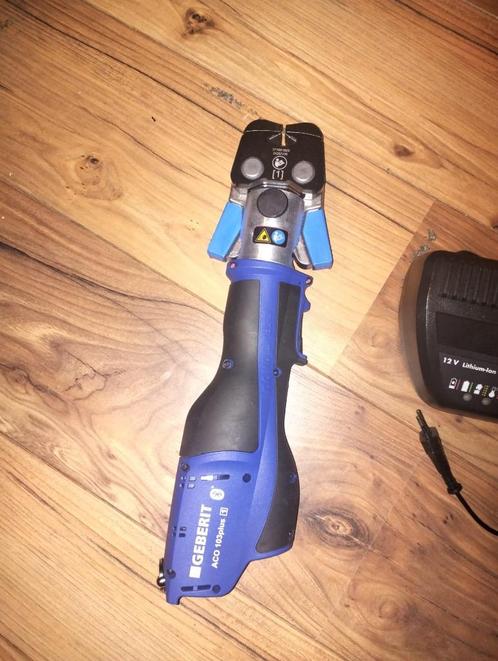 Geberit perstang, Doe-het-zelf en Verbouw, Gereedschap | Handgereedschap, Zo goed als nieuw, Ophalen