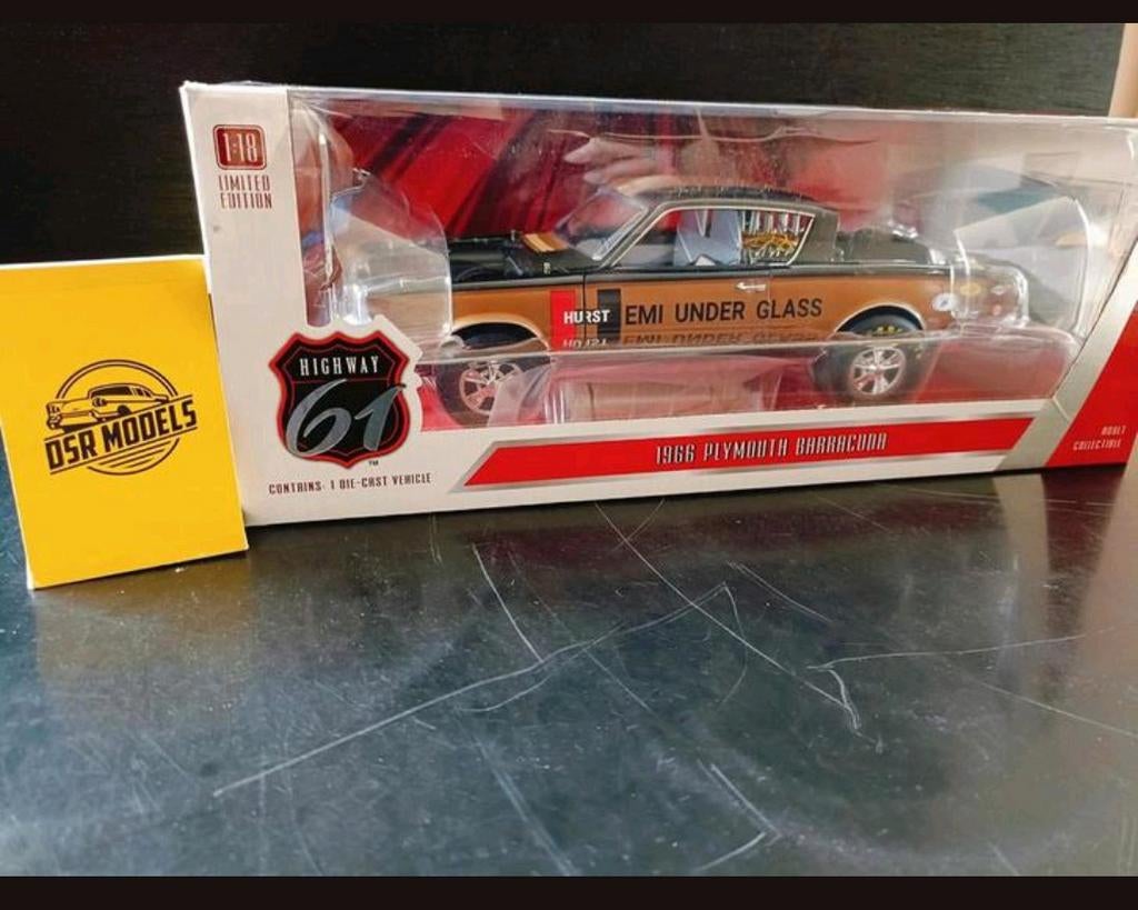 1:18 Plymouth Barracuda, Hobby en Vrije tijd, Modelauto's | 1:18, Overige merken, S, Auto, R