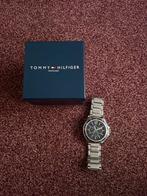 Tommy hilfiger horloge, Sieraden, Tassen en Uiterlijk, Horloges | Heren, Overige merken, Staal, Gebruikt, Polshorloge