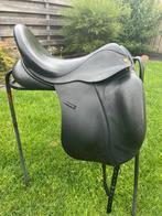 anatomica dressuurzadel 18 inch, Dieren en Toebehoren, Gebruikt, Dressuur, ., Ophalen of Verzenden