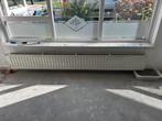 Radiator, Doe-het-zelf en Verbouw, Verwarming en Radiatoren, Ophalen of Verzenden, Zo goed als nieuw, Radiator, 30 tot 80 cm