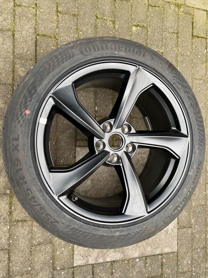 Nieuwe 19" Tesla Model Y Juniper Crossflow Velgen + Banden, Auto-onderdelen, Banden en Velgen, Banden en Velgen, Zomerbanden, 19 inch
