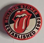 button Rolling Stones --  4 cm, Verzamelen, Speldjes, Pins en Buttons, Ophalen of Verzenden, Zo goed als nieuw, Overige onderwerpen