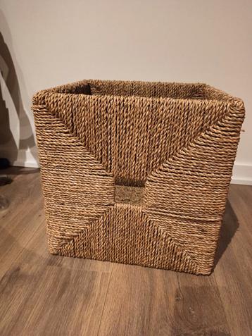 Ikea Knipsa Zeegras Kallax Mand beschikbaar voor biedingen