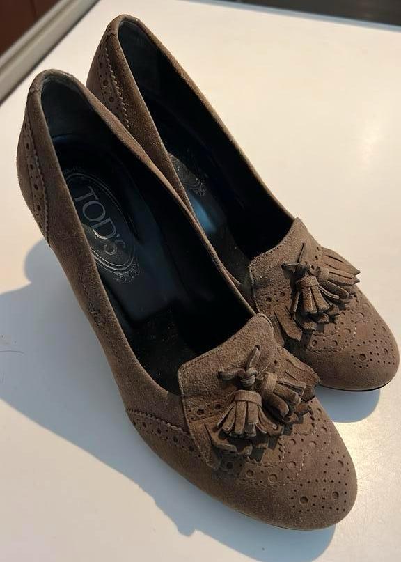 TOD’s pumps maat 38, Kleding | Dames, Schoenen, Zo goed als nieuw, Pumps, Bruin, Ophalen of Verzenden