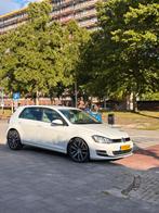 Volkswagen Golf 1.4 TSI 103KW DSG 2013 Wit, Auto's, 65 €/maand, 4 cilinders, Wit, 1395 cc