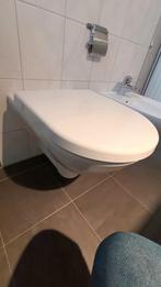 Hangend toilet merk Pro Laufen, Doe-het-zelf en Verbouw, Sanitair, Ophalen, Gebruikt, Toilet