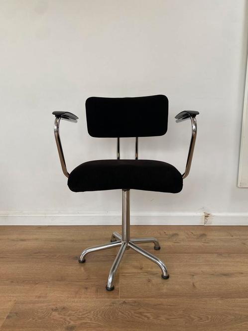 Vintage industriële bureaustoel, Toon de Wit, Huis en Inrichting, Bureaustoelen, Zo goed als nieuw, Bureaustoel, Zwart, Ergonomisch
