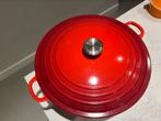 Le Creuset braadpan 34 cm kersenrood gebruikt, Gebruikt, Gietijzer, Ophalen of Verzenden, Keramische plaat