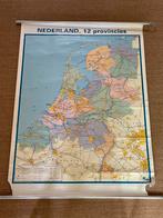 Schoolplaat, dubbelzijdig, Nederland, met ophangbuizen, Ophalen, Aardrijkskunde