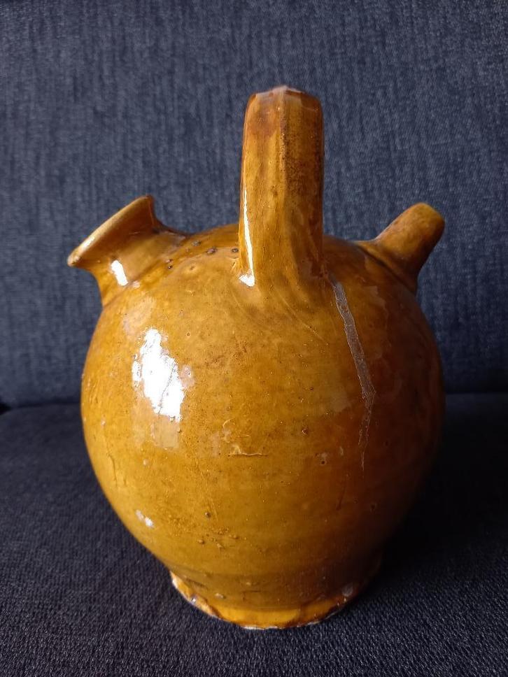 Heel oud Frans (?) keramieken kruikje met hengsel, 2 tuitjes, Antiek en Kunst, Antiek | Keramiek en Aardewerk, Ophalen