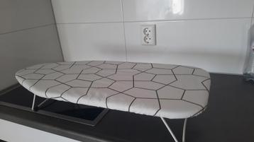 Kleine Strijkplank Ikea beschikbaar voor biedingen