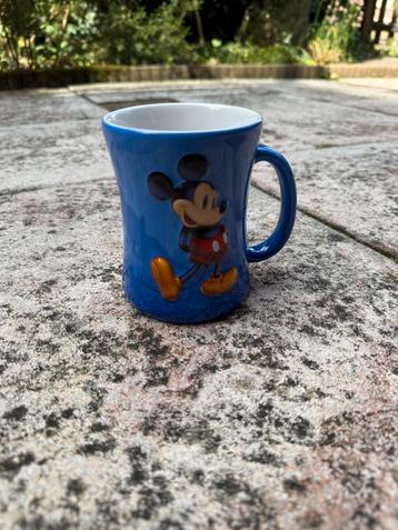 Originele Mickey Mouse mok uit Disneyland Parijs beschikbaar voor biedingen