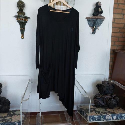 Tuniek van het merk Exelle.  Maat S. (46/48), Kleding | Dames, Grote Maten, Zo goed als nieuw, Blouse of Tuniek, Zwart, Ophalen of Verzenden