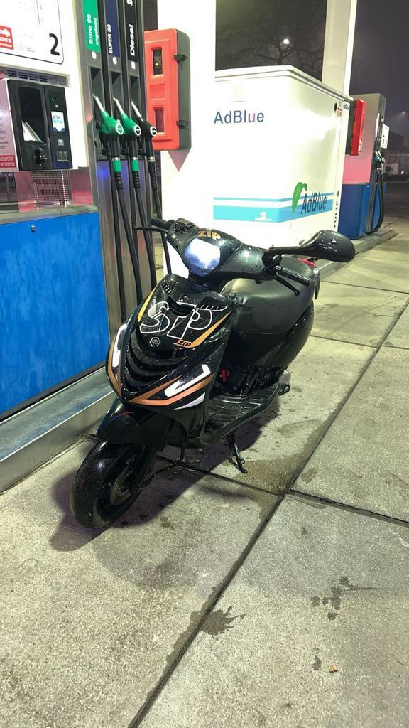 Piaggio Zip 2000 70 cc, Fietsen en Brommers, Brommeronderdelen | Scooters, Gebruikt, Piaggio, Overige typen, Ophalen of Verzenden