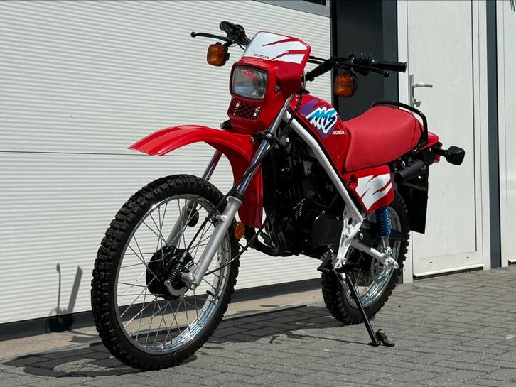 Volledige NOS gebouwde Zweedse Honda MT5, Fietsen en Brommers, Brommers | Honda, Nieuw, MT, Ophalen of Verzenden