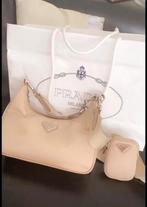 Prada Re-Edition 2005 Re-Nylon bag, Ophalen of Verzenden, Zo goed als nieuw, Beige, Handtas