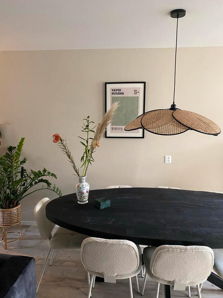 Stijlvolle eettafel, Huis en Inrichting, Tafels | Eettafels, Zo goed als nieuw, 100 tot 150 cm, 200 cm of meer, Ovaal, Ophalen