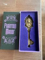Disney limited key phantom manor melani, Verzamelen, Disney, Ophalen, Overige figuren, Zo goed als nieuw, Beeldje of Figuurtje