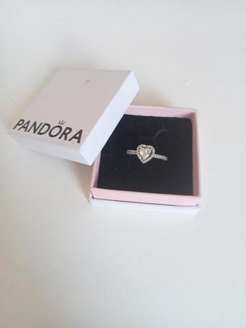 pandora hart ring zilver beschikbaar voor biedingen