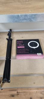 Ringlamp met Statief - Perfect voor Video's & Foto's, Ophalen of Verzenden, Nieuw, Lamp of Flitsset