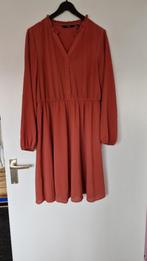 Terrakleurige jurk met lange mouw, maat L, Vero Moda, Maat 42/44 (L), Ophalen of Verzenden, Zo goed als nieuw, Vero Moda