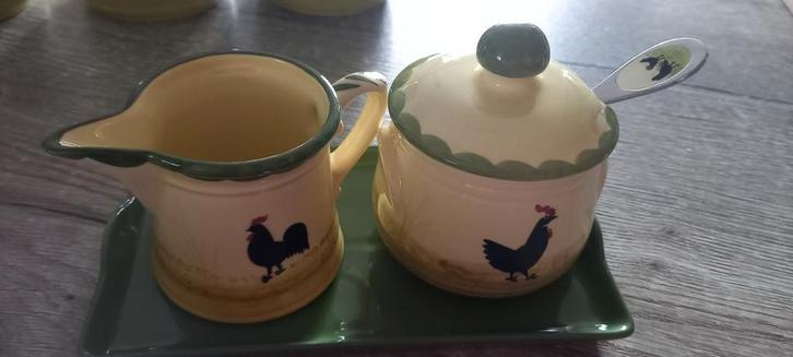 Roomstelletje Kip & Haan + zeldzame Lepel, Huis en Inrichting, Keuken | Servies, Gebruikt, Overige typen, Overige stijlen, Keramiek