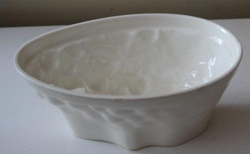 puddingvorm druiventros   132894, Antiek en Kunst, Antiek | Keukenbenodigdheden, Ophalen of Verzenden