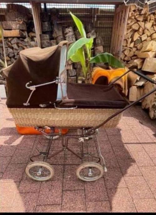 Ouderwetse kinderwagen vintage, Kinderen en Baby's, Kinderwagens en Combinaties, Zo goed als nieuw, Overige merken, Ophalen