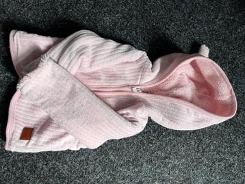 Baby jasje beschikbaar voor biedingen