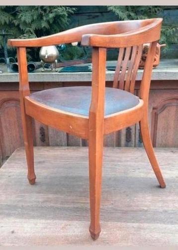Vintage Bureau Stoel in topstaat.  beschikbaar voor biedingen