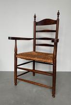 Antieke stoel met biezen zitting, Antiek en Kunst, Antiek | Meubels | Stoelen en Banken, Ophalen