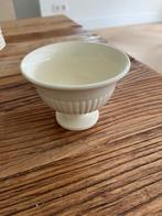 Schaaltje op poten Wedgwood Edme, Ophalen, Wedgwood, Aardewerk, Schaal of Schalen