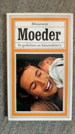Leuk oud boekje.  Miniaturen Moeder.     Piet Heus., Boeken, Zwangerschap en Opvoeding, Ophalen of Verzenden, Zo goed als nieuw