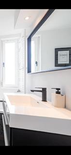 Badkamer spiegel, Ophalen, 125 cm of meer, Zo goed als nieuw, Minder dan 100 cm