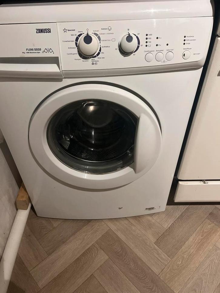Zanussi wasmachine – 5kg, 1400 toeren, werkt goed, Witgoed en Apparatuur, Wasmachines, Gebruikt, Voorlader, 4 tot 6 kg, 85 tot 90 cm