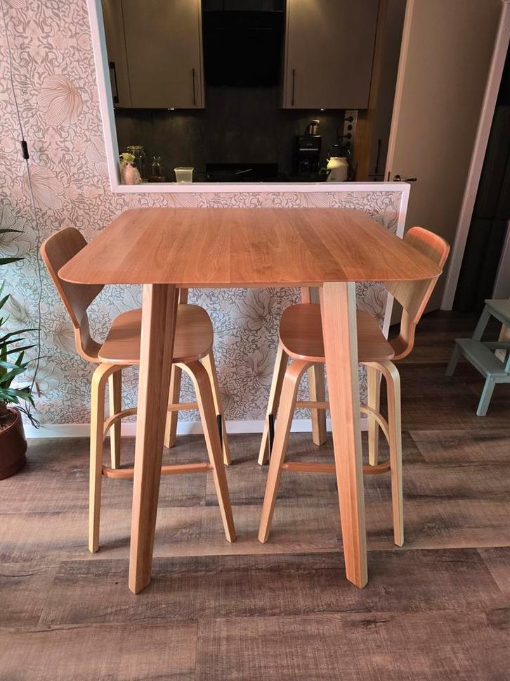 Sav & Økse bartafel (Samt) en 2 barkrukken (Juni), Huis en Inrichting, Barren, Zo goed als nieuw, Ophalen