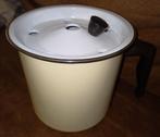 Vintage melkkoker, geel wit emaille bakelieten handgreep, Antiek en Kunst, Ophalen of Verzenden